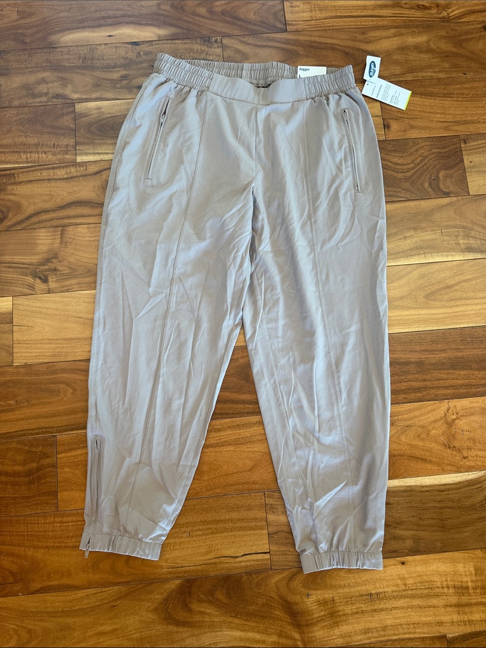 Old Navy Women’s Taupe Elastic Waist Jogger Pants